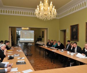 Międzynarodowa Narada Konserwatorska 7-8 XII 2012r. Międzynarodowa Narada Konserwatorska 7-8 XII 2012r.