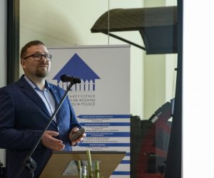 Konferencja naukowa "Standardy konserwatorskie jako kryterium działań w ochronie zabytków prowadzonych przez muzea na wolym powietrzu w Polsce" - 4-5 października 2022 r. Konferencja naukowa "Standardy konserwatorskie jako kryterium działań w ochronie zabytków prowadzonych przez muzea na wolym powietrzu w Polsce" - 4-5 października 2022 r.