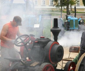 Kobiety na traktorach Kobiety na traktorach