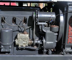 Jedyny w Polsce ciągnik UNIWERSAL do obejrzenia w naszym Muzeum. Jedyny w Polsce ciągnik UNIWERSAL do obejrzenia w naszym Muzeum.