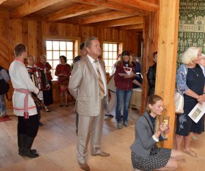 Wystawa w Mińsku (Białoruś) - „Dywany dwuosnowowe ze zbiorów Muzeum Rolnictwa im. ks. Krzysztofa Kluka w Ciechanowcu” Wystawa w Mińsku (Białoruś) - „Dywany dwuosnowowe ze zbiorów Muzeum Rolnictwa im. ks. Krzysztofa Kluka w Ciechanowcu”