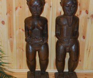 Pamiątki kolonialne "Sztuka czarnego lądu". Pamiątki kolonialne "Sztuka czarnego lądu".