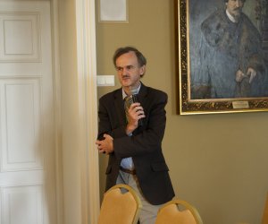 Konferencja "Wieś w Polsce i krajach sąsiednich 1944-1989. Społeczeństwo i gospodarka" - fotorelacja Konferencja "Wieś w Polsce i krajach sąsiednich 1944-1989. Społeczeństwo i gospodarka" - fotorelacja