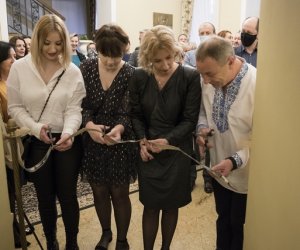 "Na skraju światła" - fotorelacja z wernisażu