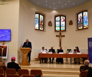 Kongres poświęcony kulturze Kongres poświęcony kulturze