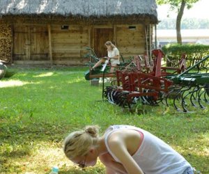 Praktyki studentów Wydziału Architektury Politechniki Warszawskiej Zakładu Dziedzictwa Architektonicznego i Sztuki Praktyki studentów Wydziału Architektury Politechniki Warszawskiej Zakładu Dziedzictwa Architektonicznego i Sztuki