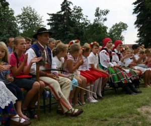 Międzynarodowy Festiwal Folkloru 10-11 sierpień 2007r. Międzynarodowy Festiwal Folkloru 10-11 sierpień 2007r.
