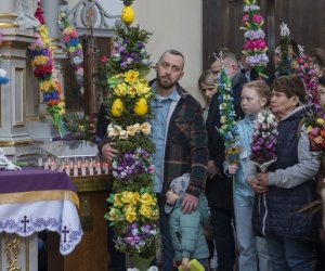 Niedziela Palmowa - Podsumowanie XXIV Konkursu na wykonanie palmy wielkanocnej - fotorelacja Niedziela Palmowa - Podsumowanie XXIV Konkursu na wykonanie palmy wielkanocnej - fotorelacja