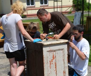 Nowe sprzęty wzbogaciły wyposażenie pracowni konserwatorskiej Nowe sprzęty wzbogaciły wyposażenie pracowni konserwatorskiej