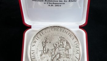 Muzeum Rolnictwa w Ciechanowcu uhonorowane "Medalem za Zasługi na Rzecz Szerzenia Kultu świętego Izydora Oracza"