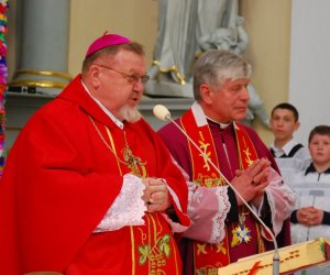 Prezentacja palm na Mszy Świetęj Prezentacja palm na Mszy Świetęj