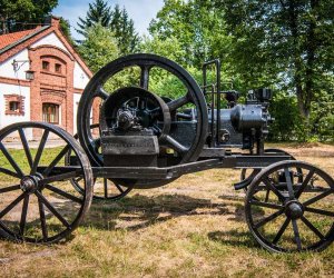 Odrestaurowane silniki stacjonarne w Muzeum Rolnictwa w Ciechanowcu Odrestaurowane silniki stacjonarne w Muzeum Rolnictwa w Ciechanowcu