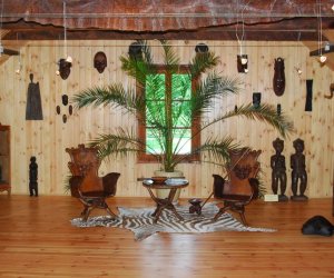 Pamiątki kolonialne "Sztuka czarnego lądu". Pamiątki kolonialne "Sztuka czarnego lądu".