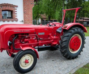 Najnowsze nabytki techniczne w Muzeum Rolnictwa w Ciechanowcu Najnowsze nabytki techniczne w Muzeum Rolnictwa w Ciechanowcu