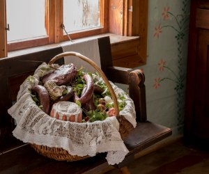 NIECOdziennik Muzealny - Koszyczek wielkanocny NIECOdziennik Muzealny - Koszyczek wielkanocny