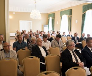 Konferencja historyczna "Drogi do niepodległości narodów Europy Wschodniej 1914-1921" - fotorelacja Konferencja historyczna "Drogi do niepodległości narodów Europy Wschodniej 1914-1921" - fotorelacja