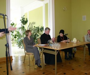 OKLEJANKI ŁOWICKIE I KURPIOWSKIE OKLEJANKI ŁOWICKIE I KURPIOWSKIE