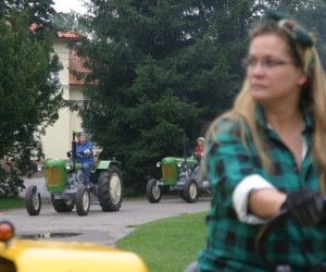 Kobiety na traktorach Kobiety na traktorach