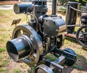 Odrestaurowane silniki stacjonarne w Muzeum Rolnictwa w Ciechanowcu Odrestaurowane silniki stacjonarne w Muzeum Rolnictwa w Ciechanowcu