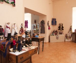 Wystawa czasowa "Lalki Polskie Lalki Swiata" Wystawa czasowa "Lalki Polskie Lalki Swiata"