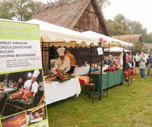 JESIEŃ W POLU I ZAGRODZIE JESIEŃ W POLU I ZAGRODZIE