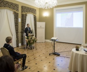 Konferencja naukowa "Realne i wyobrażone granice i rubieże Wielkiego Księstwa Litewskiego" - fotorelacja Konferencja naukowa "Realne i wyobrażone granice i rubieże Wielkiego Księstwa Litewskiego" - fotorelacja