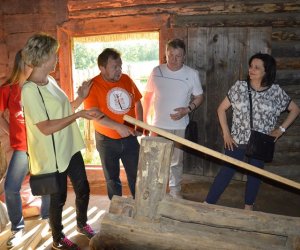 Delegacja pracowników Muzeum Rolnictwa w Ciechanowcu z wizytą na Białorusi na zaproszenie Białoruskiego Państwowego Muzeum Architektury i Życia Codziennego w Mińsku