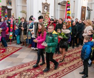 XIX Konkurs na Wykonanie Palmy Wielkanocnej XIX Konkurs na Wykonanie Palmy Wielkanocnej