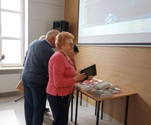 Fotorelacja z promocji wydawnictw Muzeum Rolnictwa w Ciechanowcu Fotorelacja z promocji wydawnictw Muzeum Rolnictwa w Ciechanowcu