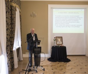 Fotorelacja ze spotkania poświęconego doktorowi Adamowi Wołkowi Fotorelacja ze spotkania poświęconego doktorowi Adamowi Wołkowi