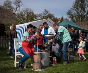 Impreza plenerowa - Jesień w Polu i Zagrodzie Impreza plenerowa - Jesień w Polu i Zagrodzie