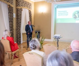 „Podlaskie zioła” - jubileusz 40-lecia muzealnego ogrodu roślin leczniczych - relacja