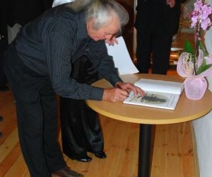 Pamiątki kolonialne - sztuka "czarnego lądu" - otwarcie wystawy