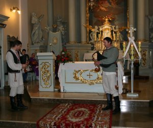 XXVIII KONKURS GRY NA INSTRUMENTACH PASTERSKICH im. Kazimierza Uszyńskiego XXVIII KONKURS GRY NA INSTRUMENTACH PASTERSKICH im. Kazimierza Uszyńskiego