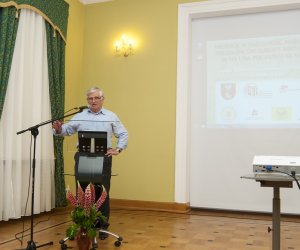 Konferencja "Migracje a tożsamość narodowa mieszkańców Europy Wschodniej w XIX i na początku XX wieku" 2-3 czerwca 2016 Konferencja "Migracje a tożsamość narodowa mieszkańców Europy Wschodniej w XIX i na początku XX wieku" 2-3 czerwca 2016