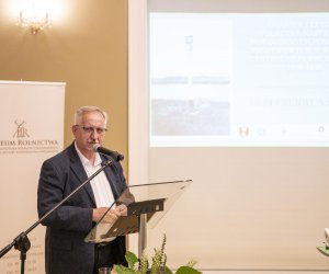 Relacja z konferencji ,,Granice i ludzie. Społeczne następstwa powojennych podziałów państwowych w Europie Centralnej i Wschodniej 1918-1939” Relacja z konferencji ,,Granice i ludzie. Społeczne następstwa powojennych podziałów państwowych w Europie Centralnej i Wschodniej 1918-1939”