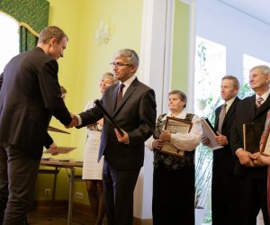 Podsumowanie Konkursu na Najlepiej Zachowany Zabytek Wiejskiego Budownictwa Drewnianego w Województwie Podlaskim w 2013 roku Podsumowanie Konkursu na Najlepiej Zachowany Zabytek Wiejskiego Budownictwa Drewnianego w Województwie Podlaskim w 2013 roku