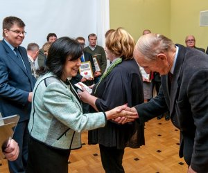 Podsumowanie Konkursu na Najlepiej Zachowany Zabytek Wiejskiego Budownictwa Drewnianego w Województwie Podlaskim w 2015 r. Podsumowanie Konkursu na Najlepiej Zachowany Zabytek Wiejskiego Budownictwa Drewnianego w Województwie Podlaskim w 2015 r.