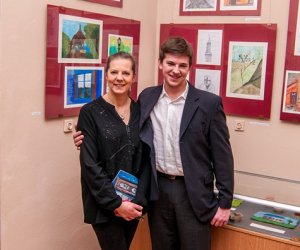 PLENERY UCZNIÓW OGÓLNOKSZTAŁCĄCEJ SZKOŁY SZTUK PIĘKNYCH W CIECHANOWCU PLENERY UCZNIÓW OGÓLNOKSZTAŁCĄCEJ SZKOŁY SZTUK PIĘKNYCH W CIECHANOWCU