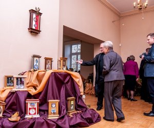 WSZYSTKO MA SWÓJ CZAS. ZEGARY KS. JANA GROCHOWSKIEGO WSZYSTKO MA SWÓJ CZAS. ZEGARY KS. JANA GROCHOWSKIEGO