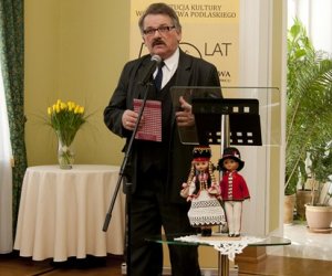 Wystawa czasowa "Lalki Polskie Lalki Swiata" Wystawa czasowa "Lalki Polskie Lalki Swiata"