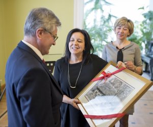 Wernisaż "SGGW WCZORAJ I DZIŚ. DWA WIEKI TRADYCJI" Wernisaż "SGGW WCZORAJ I DZIŚ. DWA WIEKI TRADYCJI"