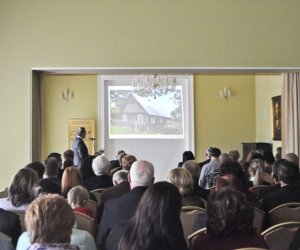 Podsumowanie Konkursy na Najlepiej Zachowany Zabytek Wiejskiego Budownictwa Drewnianego w Województwie Podlaskim w 2012 roku 18 listopada 2012 r. Podsumowanie Konkursy na Najlepiej Zachowany Zabytek Wiejskiego Budownictwa Drewnianego w Województwie Podlaskim w 2012 roku 18 listopada 2012 r.