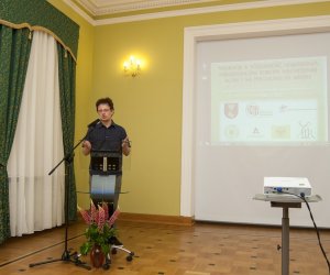 Konferencja "Migracje a tożsamość narodowa mieszkańców Europy Wschodniej w XIX i na początku XX wieku" 2-3 czerwca 2016 Konferencja "Migracje a tożsamość narodowa mieszkańców Europy Wschodniej w XIX i na początku XX wieku" 2-3 czerwca 2016