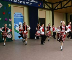 Międzynarodowy Festiwal Folkloru 10-11 sierpień 2007r. Międzynarodowy Festiwal Folkloru 10-11 sierpień 2007r.