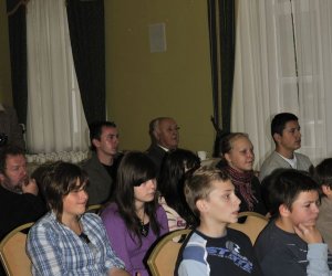 „WYSTAWY, WYSTAWY... NAJCIEKAWSZE EKSPOZYCJE Z OSTATNICH LAT W ZAMKU KRÓLEWSKIM W WARSZAWIE” „WYSTAWY, WYSTAWY... NAJCIEKAWSZE EKSPOZYCJE Z OSTATNICH LAT W ZAMKU KRÓLEWSKIM W WARSZAWIE”