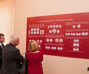 MONETY I MEDALE CZASÓW KRÓLA STANISŁAWA AUGUSTA MONETY I MEDALE CZASÓW KRÓLA STANISŁAWA AUGUSTA