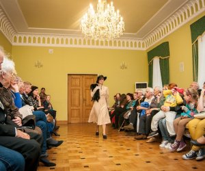 DOKĄD SIĘGAM PAMIĘCIĄ. MODA KOBIECA W LATACH 1890 - 1990" NOWA WYSTAWA CZASOWA JUŻ OTWARTA! DOKĄD SIĘGAM PAMIĘCIĄ. MODA KOBIECA W LATACH 1890 - 1990" NOWA WYSTAWA CZASOWA JUŻ OTWARTA!