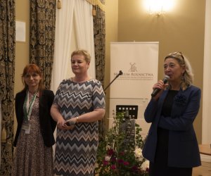 Konferencja "Wieś w Polsce i krajach sąsiednich 1944-1989. Społeczeństwo i gospodarka" - fotorelacja Konferencja "Wieś w Polsce i krajach sąsiednich 1944-1989. Społeczeństwo i gospodarka" - fotorelacja