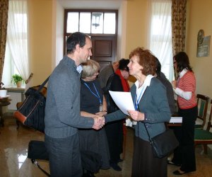 V Sympozjum z cyklu "Warto zapytać o kulturę" V Sympozjum z cyklu "Warto zapytać o kulturę"